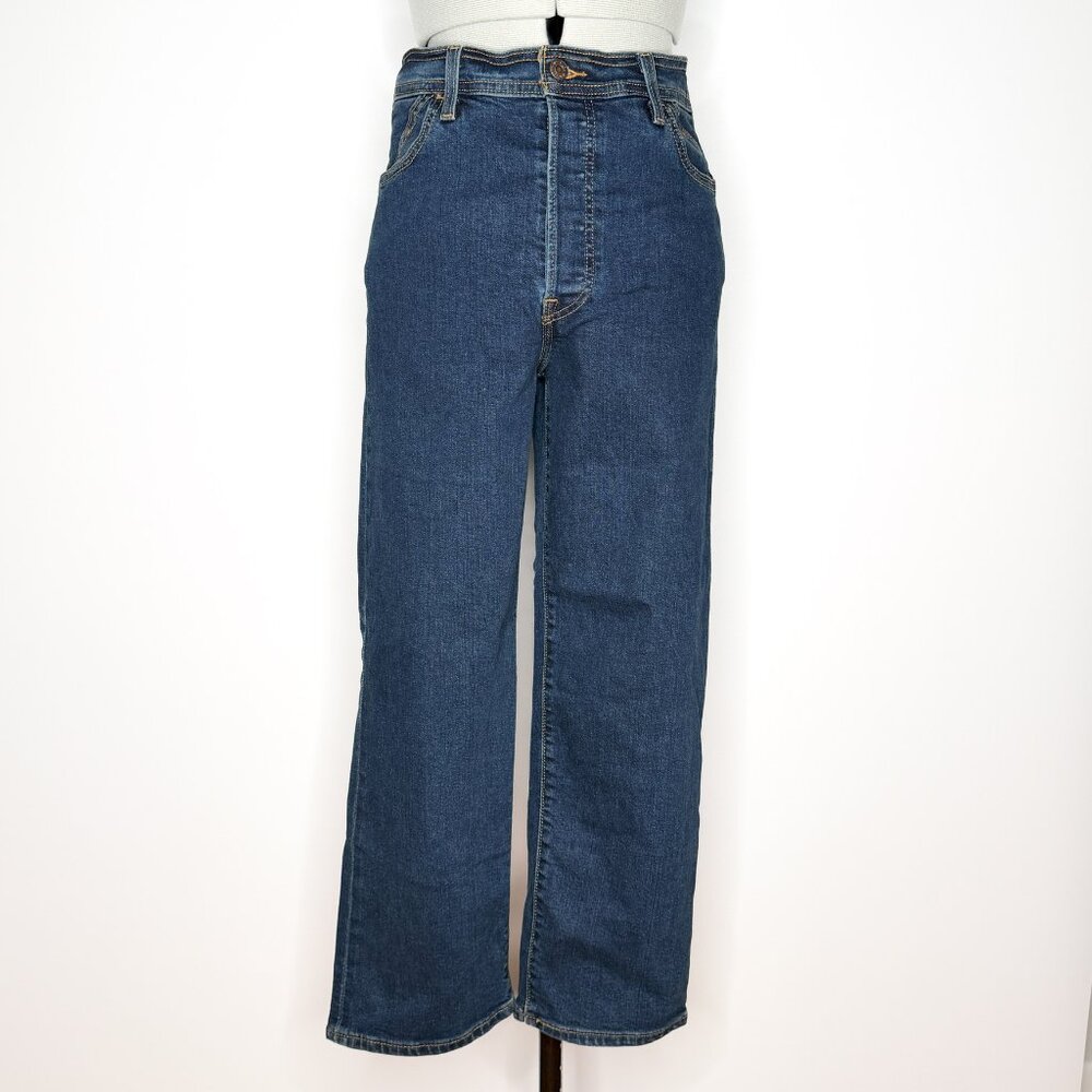 Levi's High-Rise Straight Leg Jeans in Dark Blue Denim